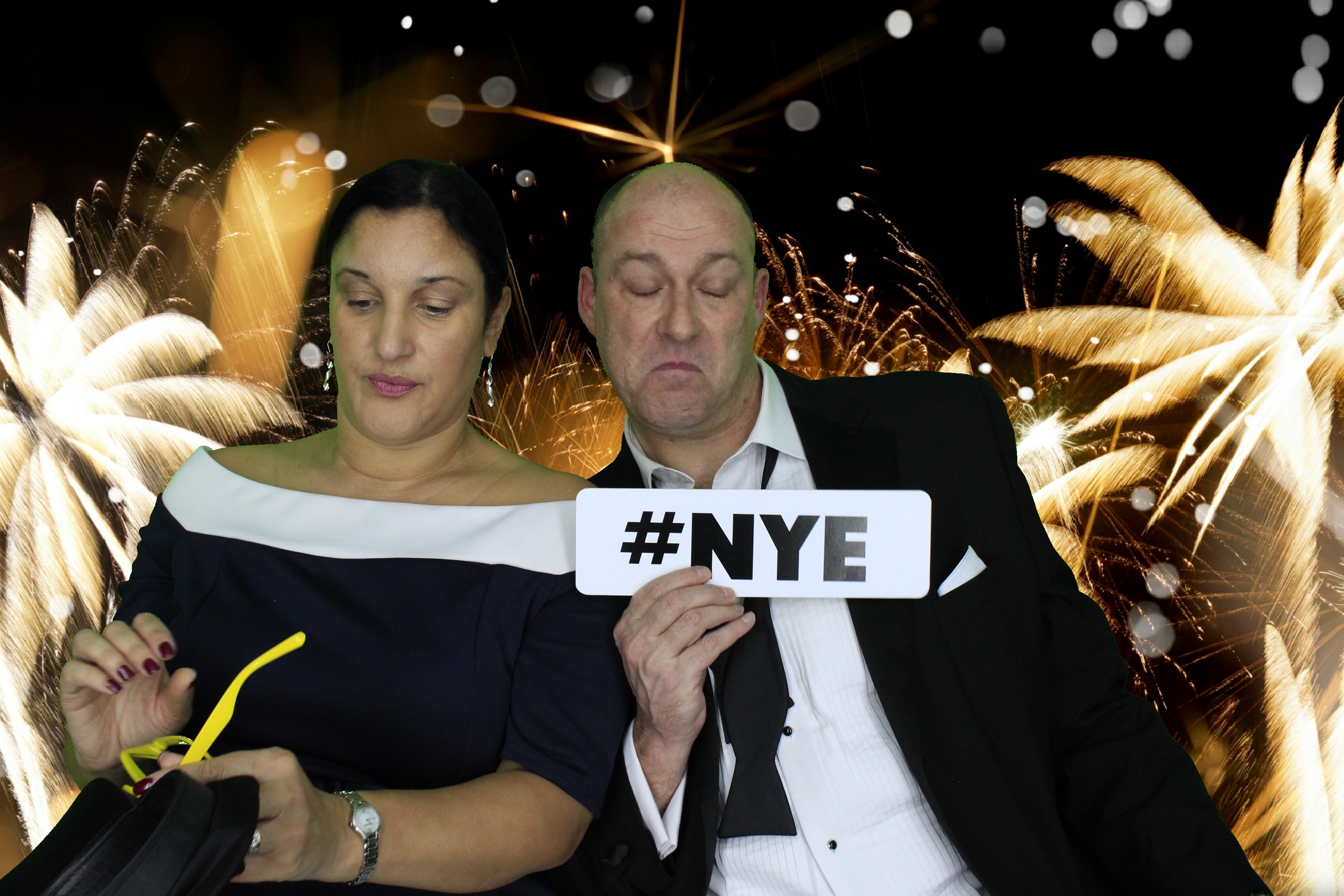 New Years Eve Party Silvermere | View more photos from the event at gallery.myphotoboothexperience.co.uk/u/MyPhotoBoothExperienceLtd/New-Years-Eve-Party-Silvermere